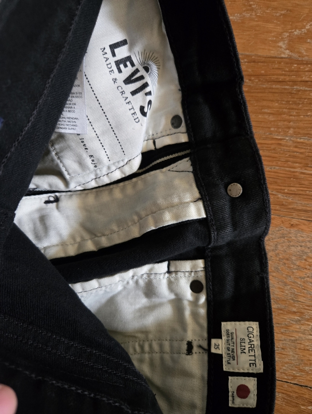 Levi's Japanese Selvedge Mid Rise Slim Women's Jeans 25 X 27 - Picture 6 of 10